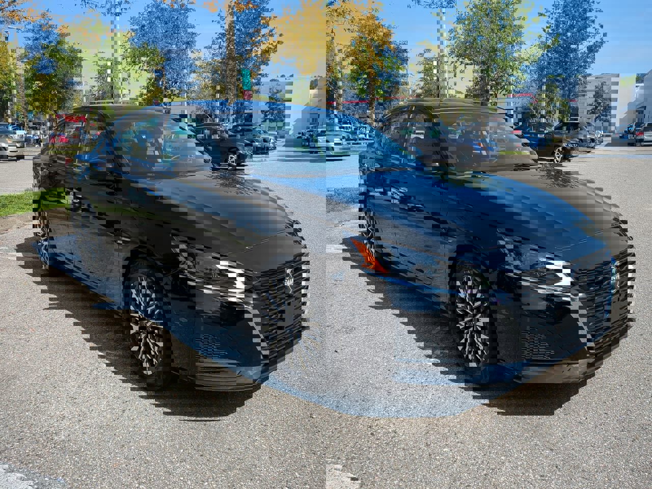 2023 Nissan Altima 2.5 SV photo 2