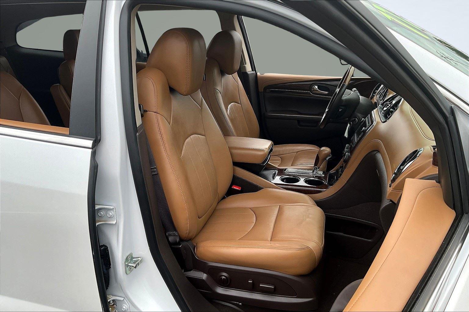 2017 Buick Enclave Premium photo 6