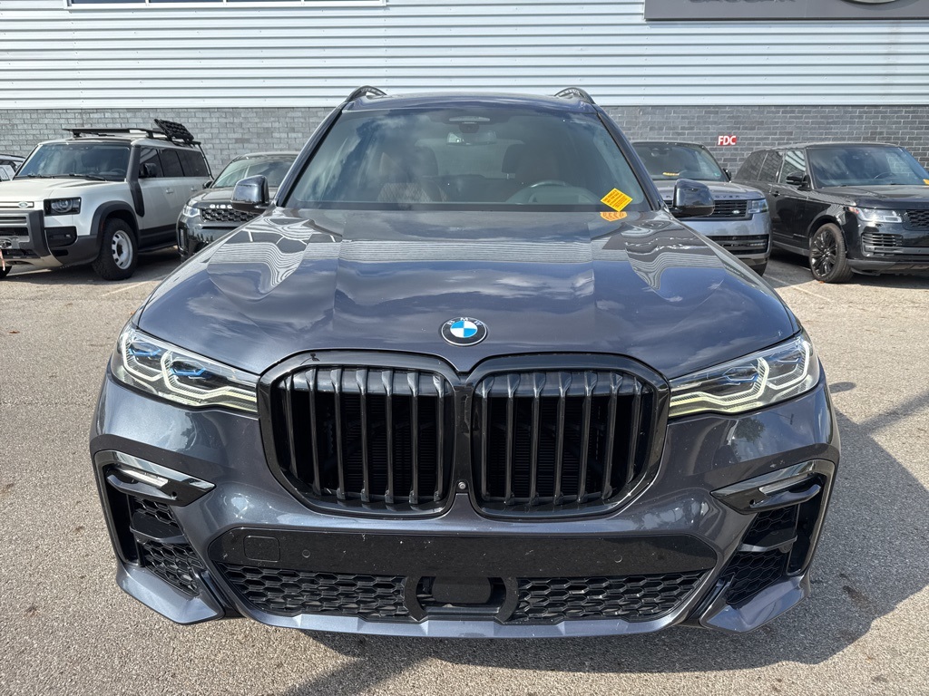 2020 Bmw X7 M50i photo 2