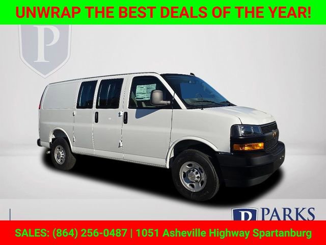2025 Chevrolet Express Cargo Work Van's photo