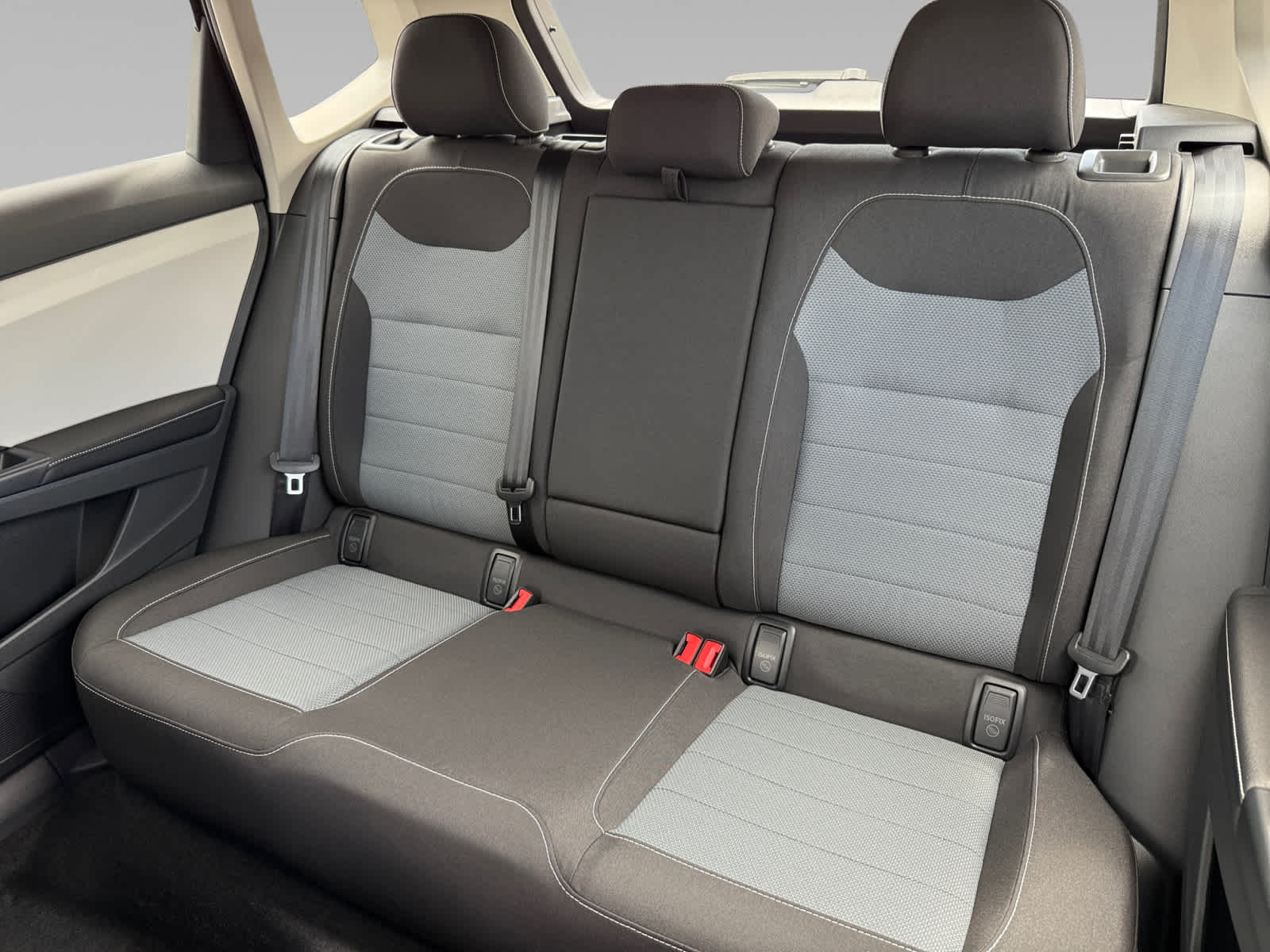 2025 Volkswagen Taos S photo 13
