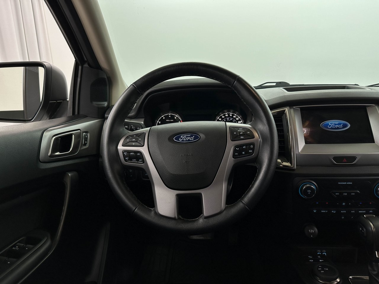 2023 Ford Ranger XLT photo 6