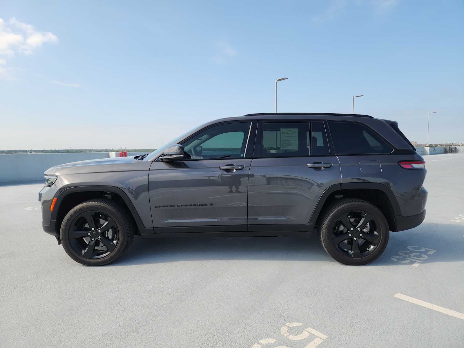 2024 Jeep Grand Cherokee Altitude X photo 4