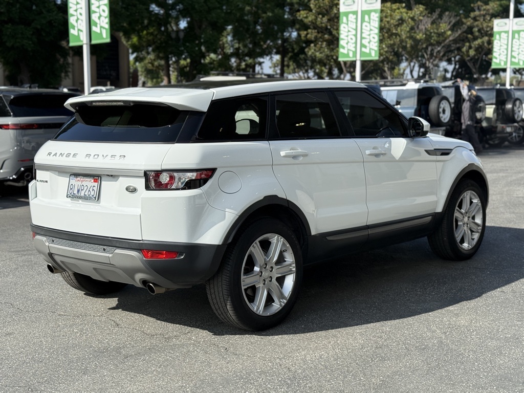 2015 Land Rover Range Rover Evoque Pure photo 4