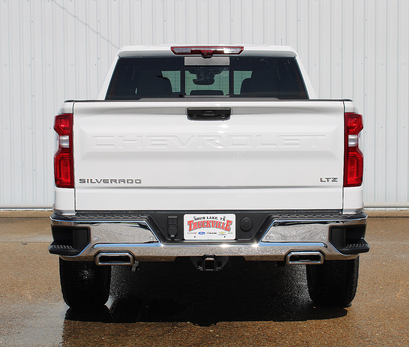 New 2024 Chevrolet Silverado 1500 LTZ Crew Cab in Sour Lake 13415