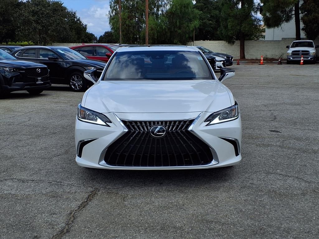 2023 Lexus ES 350 photo 2