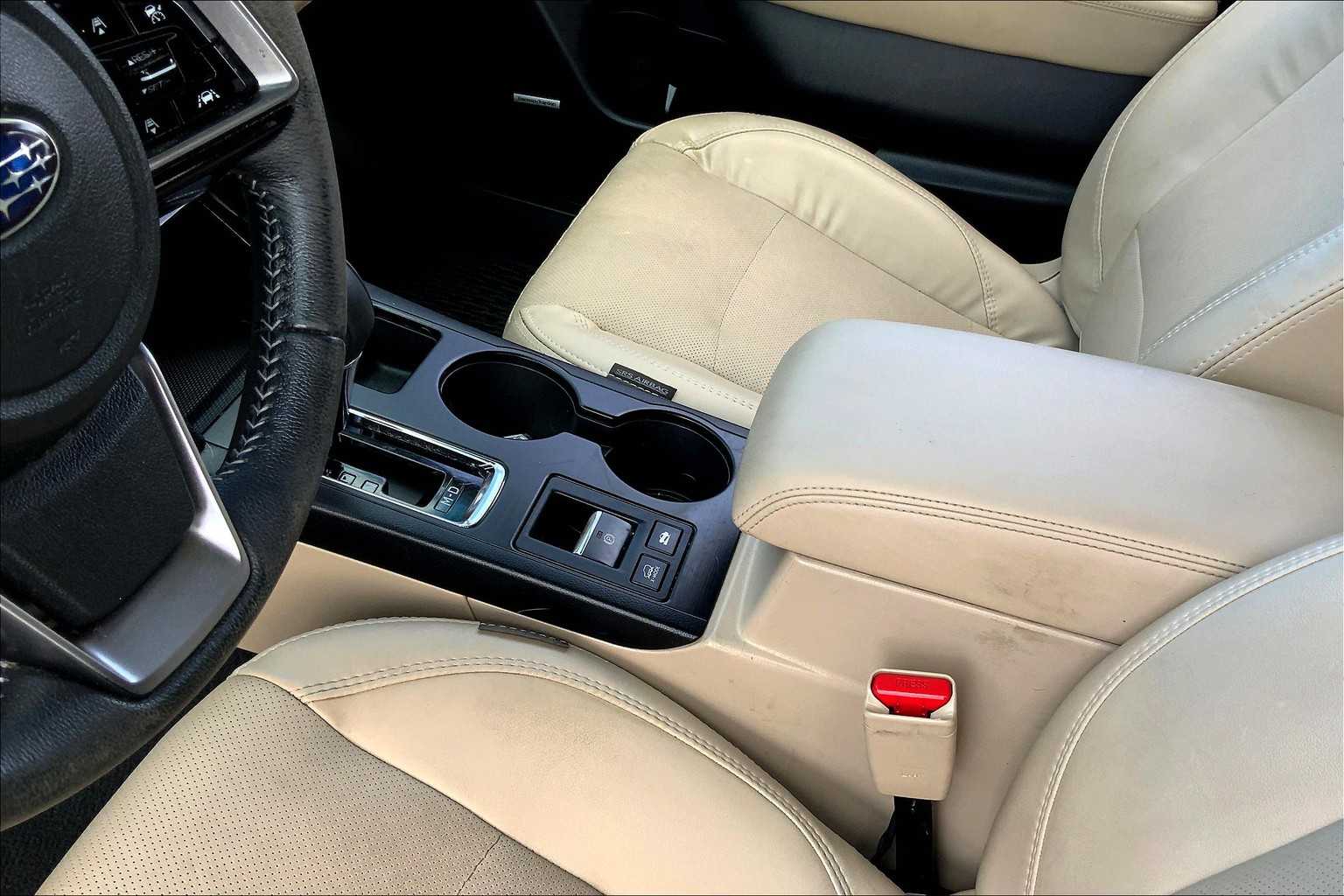 2019 Subaru Outback Limited photo 14