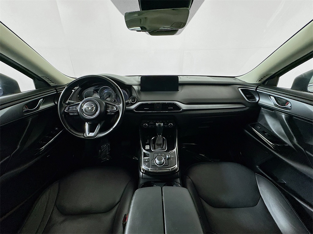 2022 Mazda CX-9 Touring photo 2