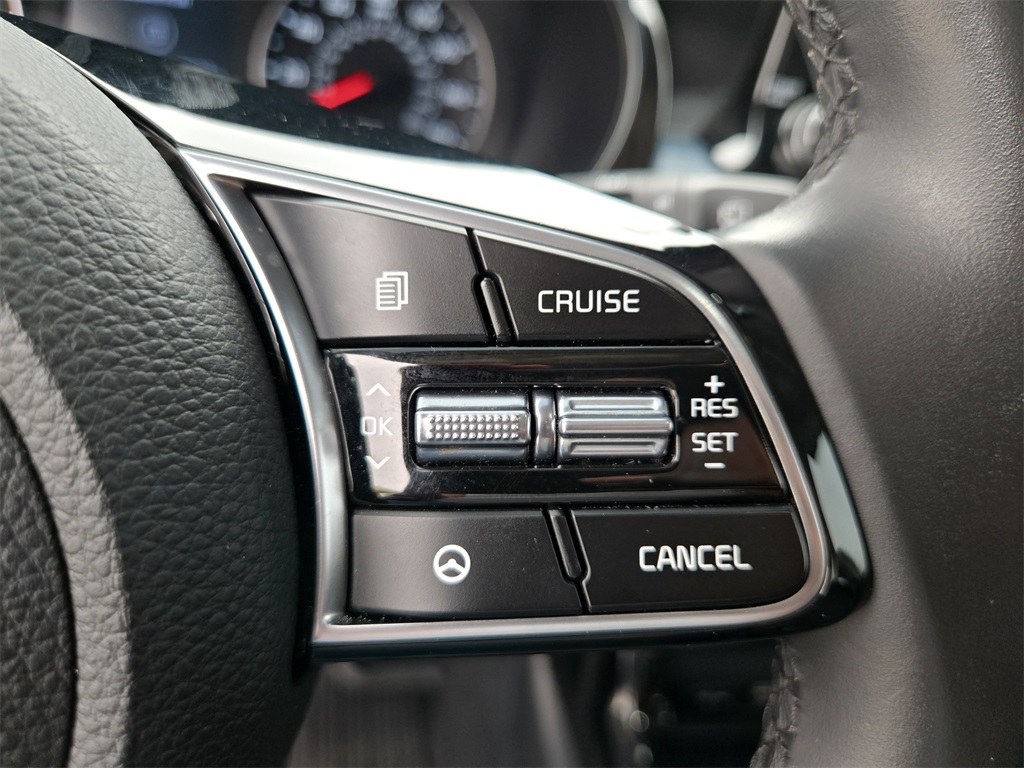 2023 Kia Seltos Nightfall Edition photo 12