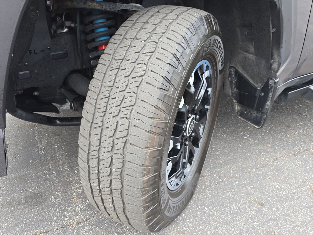 2022 Toyota Tundra SR5 photo 28