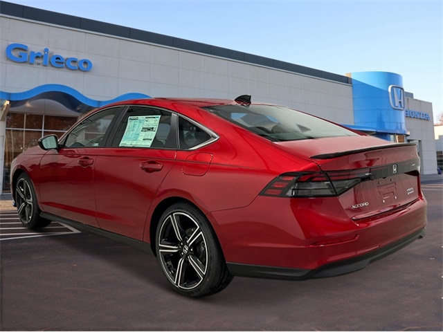 2025 Honda Accord Hybrid Sport photo 3