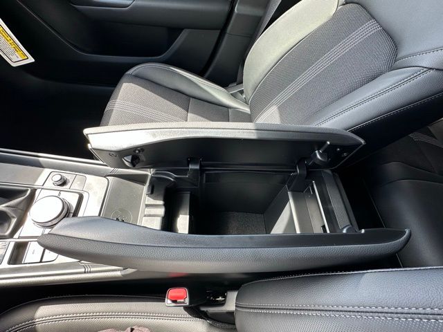 2025 Mazda CX-50 2.5 S Preferred photo 24