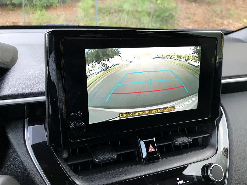 2025 Toyota Corolla Cross Hybrid SE photo 18