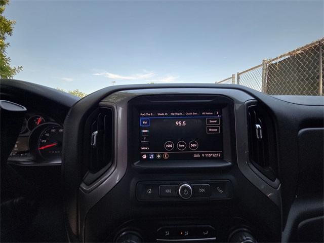 2021 Chevrolet Silverado 1500 Custom Trail Boss photo 16