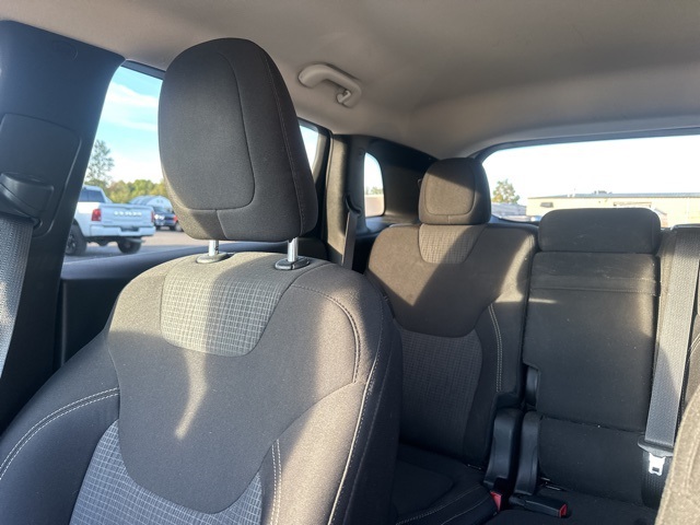 2015 Jeep Cherokee Latitude photo 7