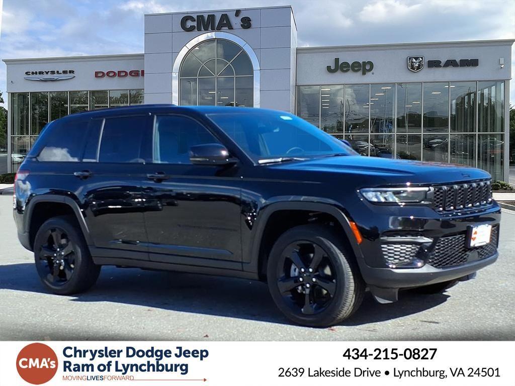 2025 Jeep Grand Cherokee Altitude's photo