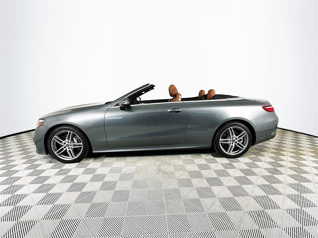 2018 Mercedes Benz E 400 photo 4
