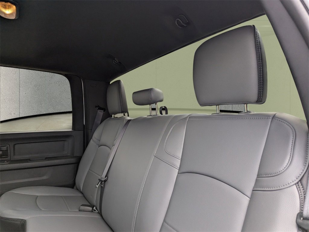 2025 Ram 3500 Tradesman photo 7