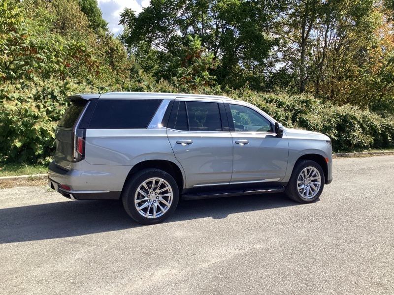 2023 Cadillac Escalade Premium Luxury photo 8