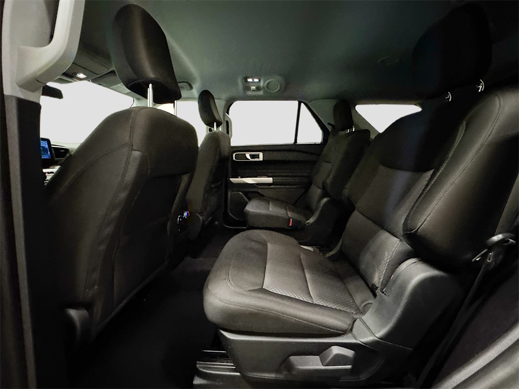 2022 Ford Explorer XLT photo 10