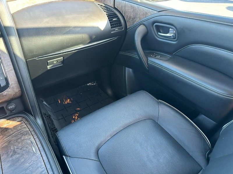 2021 Infiniti QX80 Premium Select photo 16