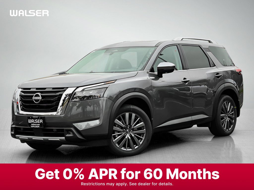 2025 Nissan Pathfinder SL's photo