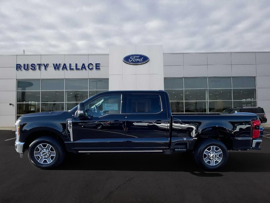 2026 Ford F-350 Super Duty XL's photo