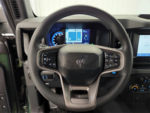 2022 Ford Bronco Base photo 23