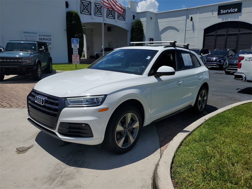 2020 Audi Q5 45 Premium Plus photo 3