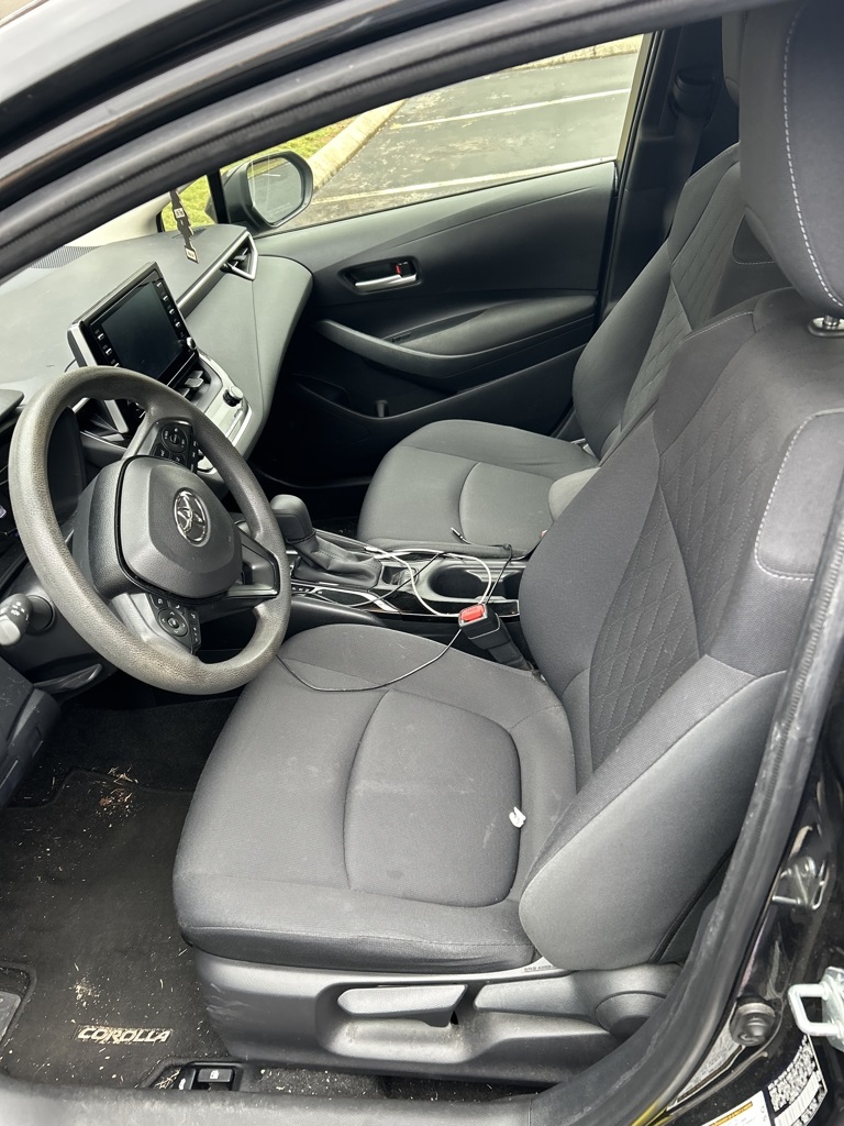 2020 Toyota Corolla LE photo 4