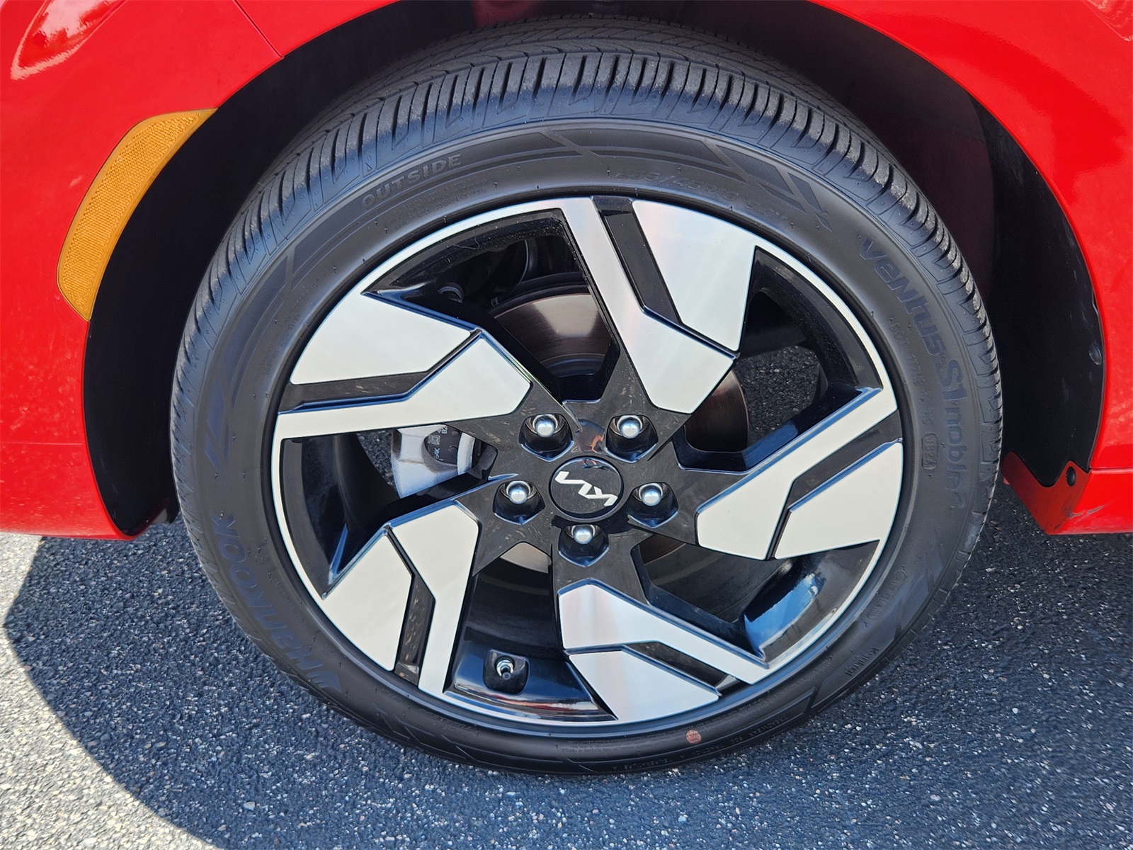 2025 Kia Soul GT-Line photo 14