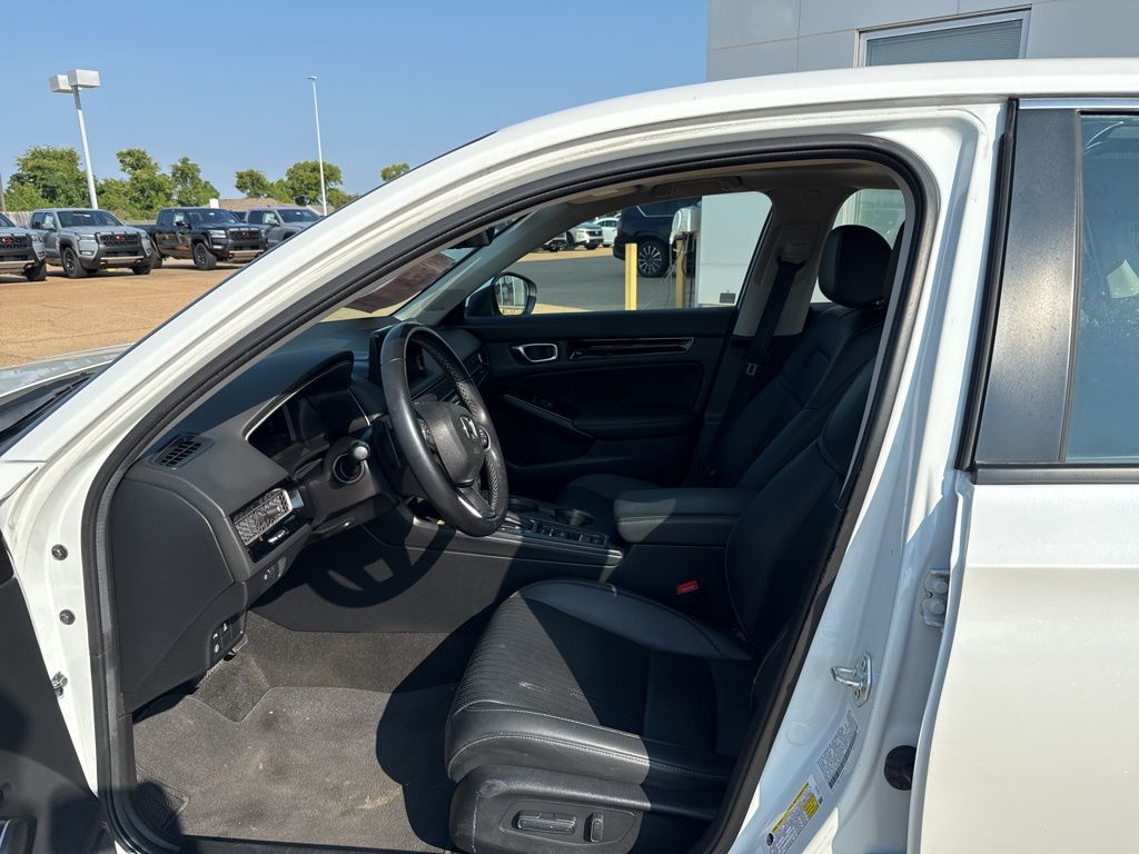 2022 Honda Civic Touring photo 4