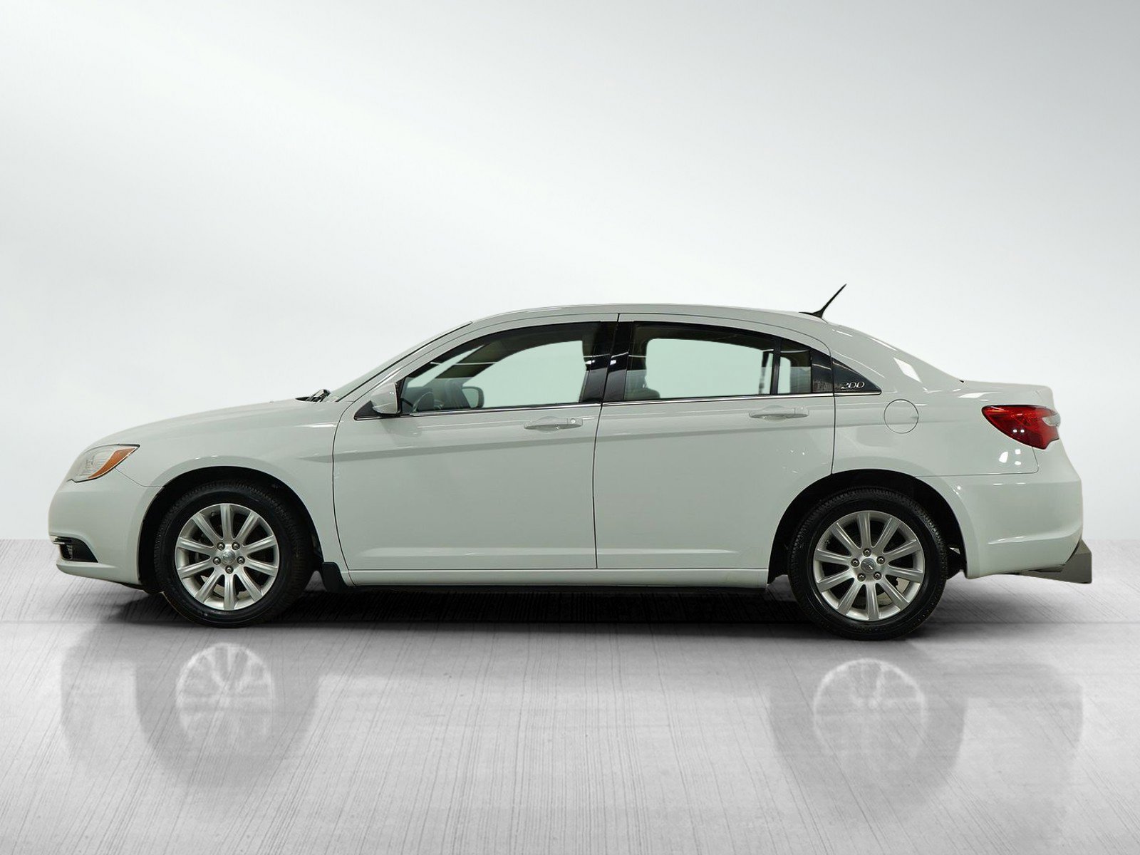 Used 2012 Chrysler 200 Touring with VIN 1C3CCBBG5CN302406 for sale in Minneapolis, Minnesota
