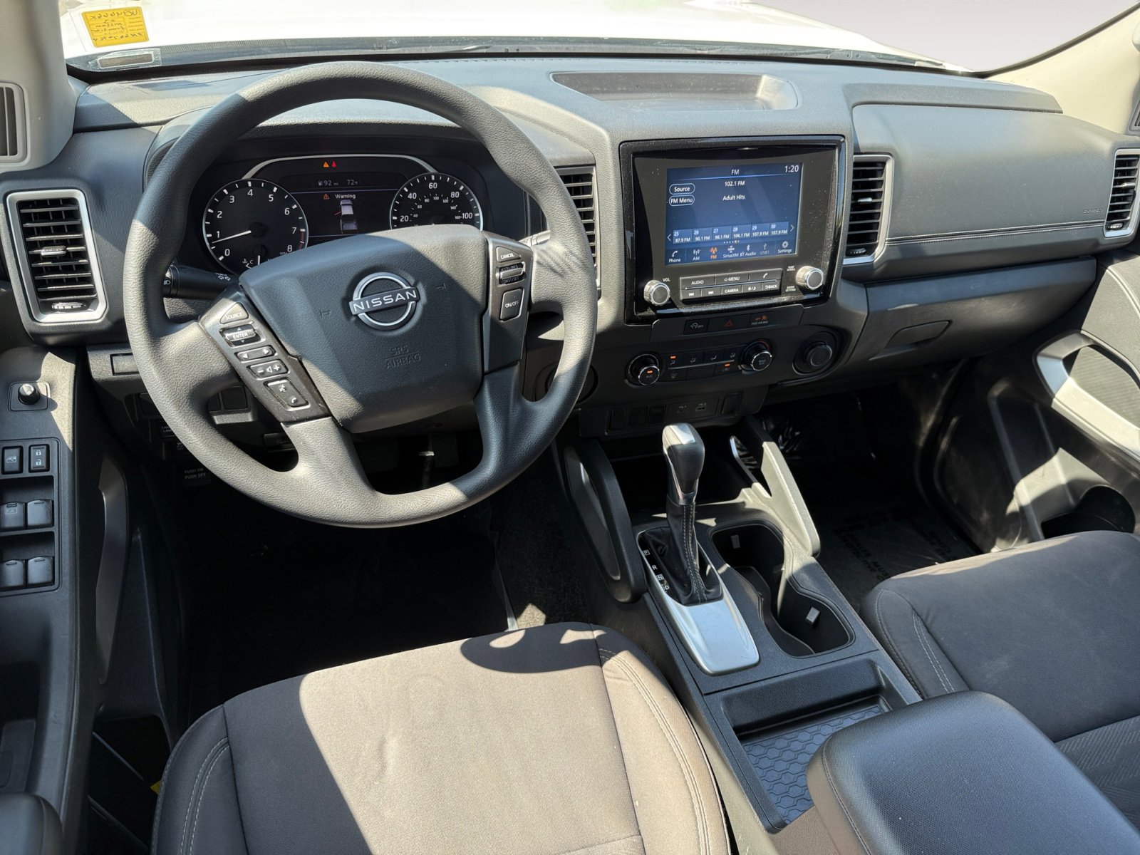 2023 Nissan Frontier SV photo 15