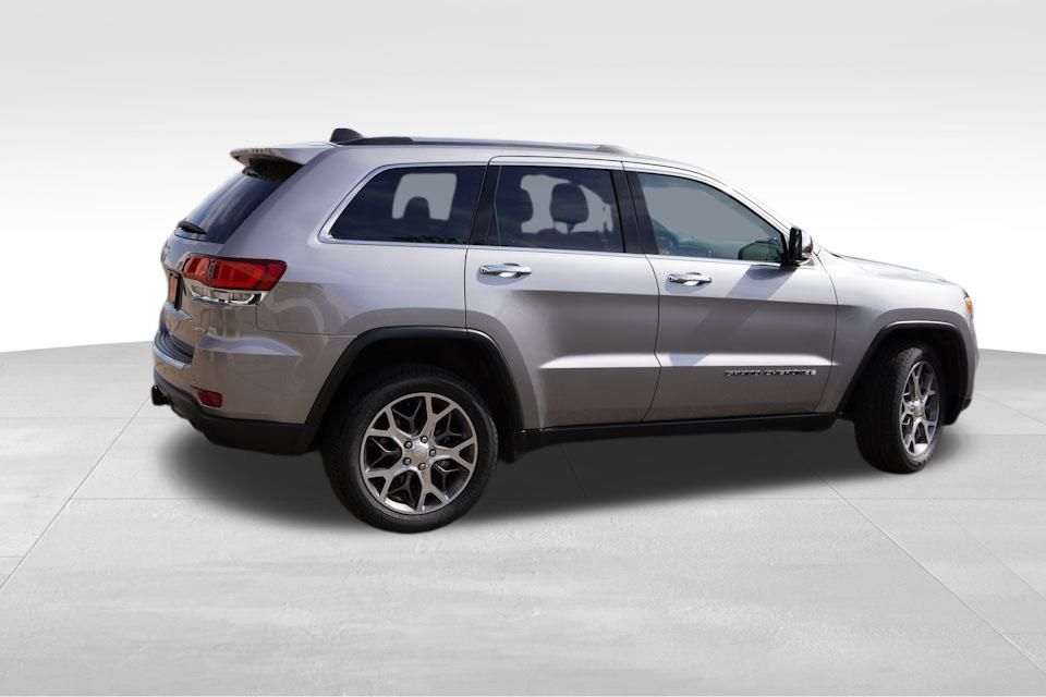 2021 Jeep Grand Cherokee Limited photo 2