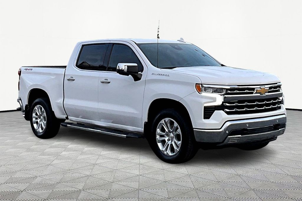 2023 Chevrolet Silverado 1500 LTZ photo 2