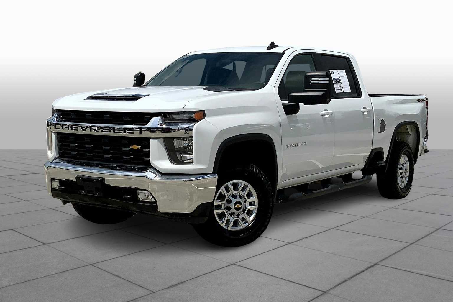 2020 Chevrolet Silverado 2500HD LT photo 2