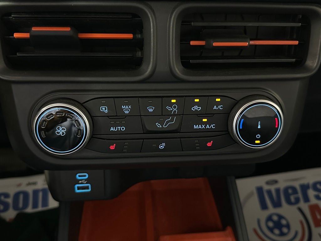2023 Ford Maverick XLT photo 14