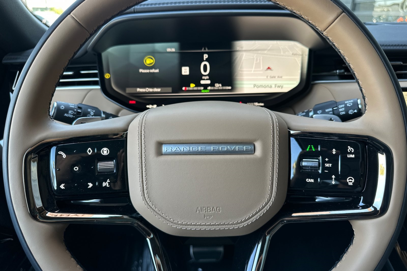 2025 Land Rover Range Rover Sport SE photo 23