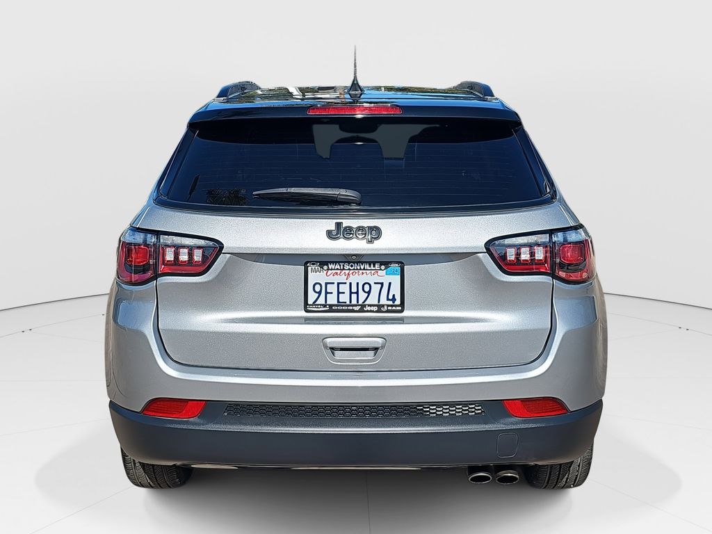 2022 Jeep Compass Altitude photo 3