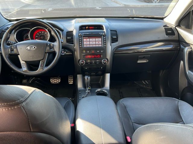 2012 Kia Sorento SX photo 15