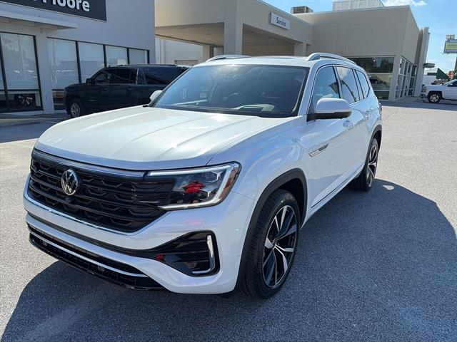 2026 Volkswagen Atlas SEL Premium R-Line photo 3