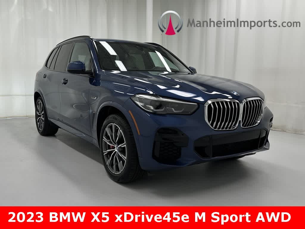 2023 BMW X5 45e's photo