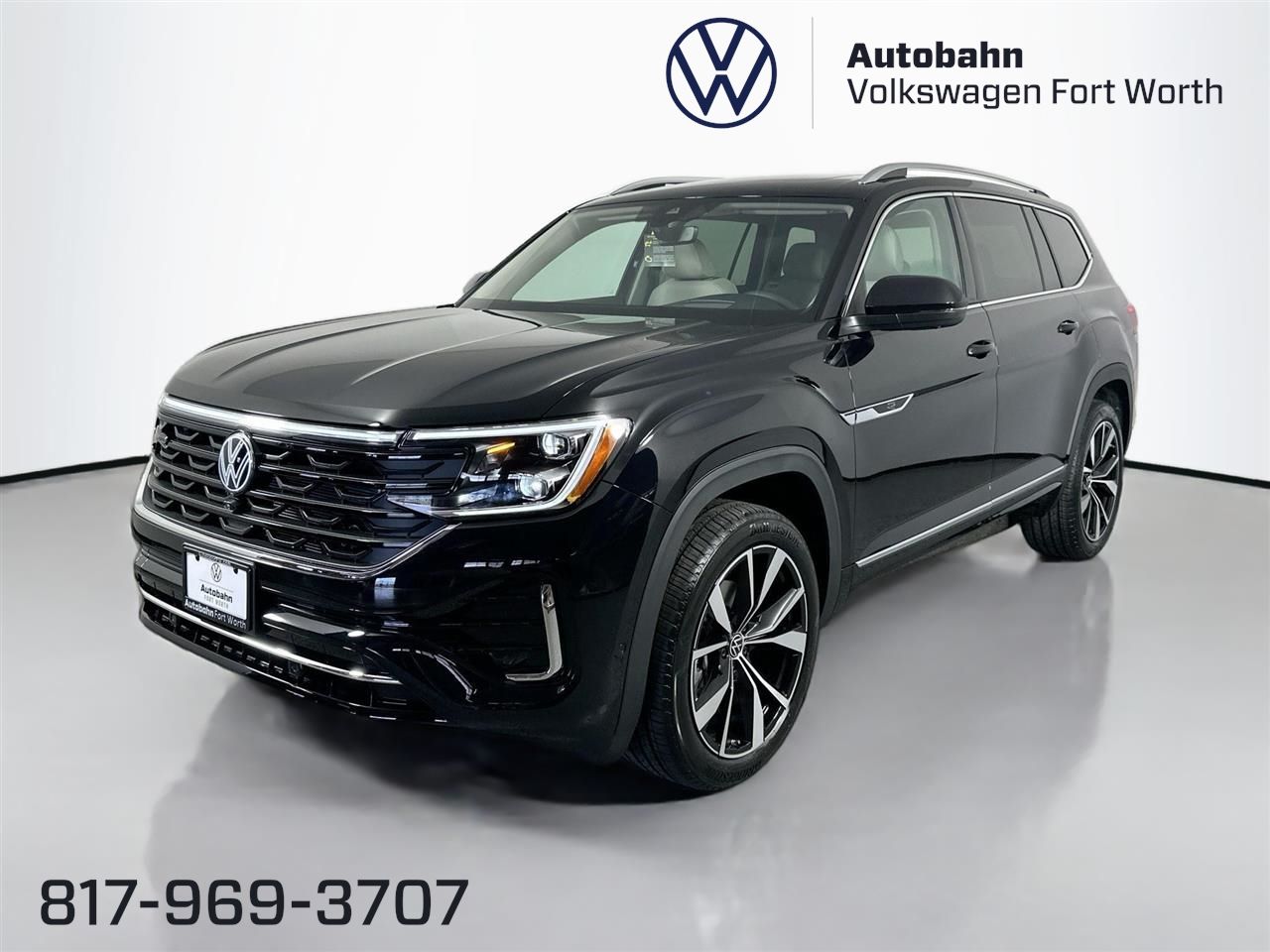 2026 Volkswagen Atlas SEL Premium R-Line's photo