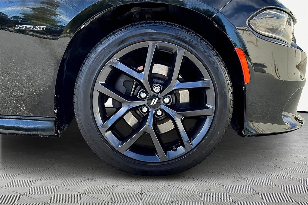 2019 Dodge Charger R/T photo 29