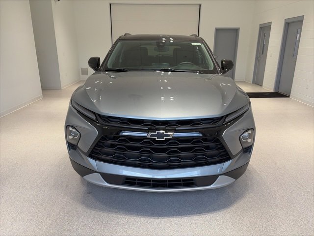 2026 Chevrolet Blazer 2LT photo 2