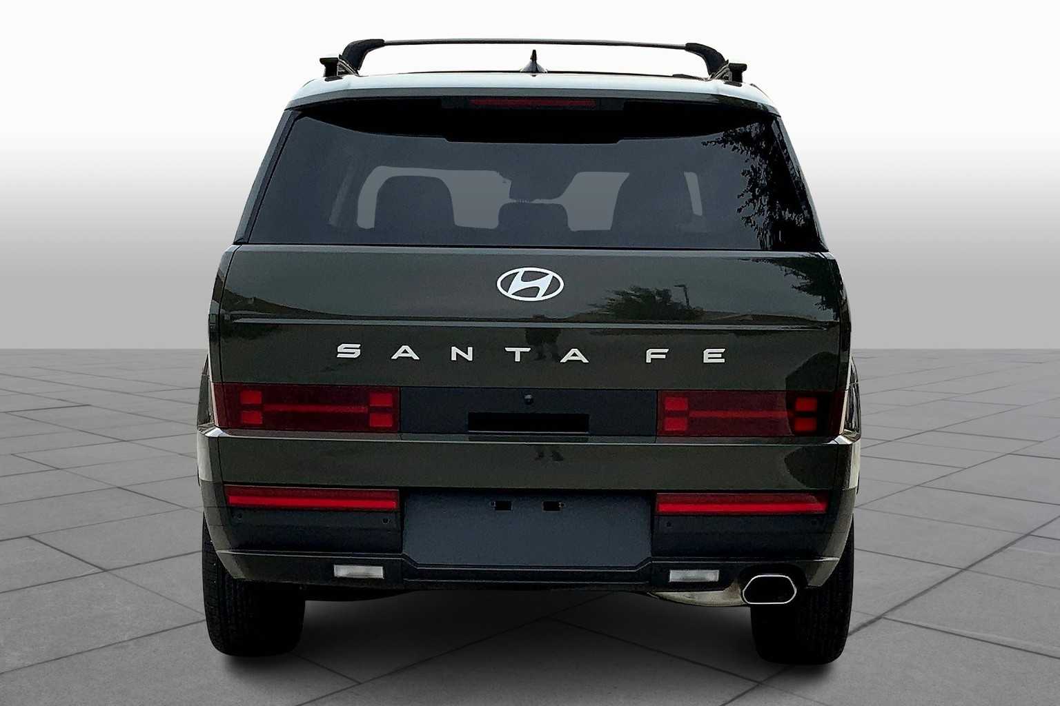 2025 Hyundai Santa Fe SEL photo 4