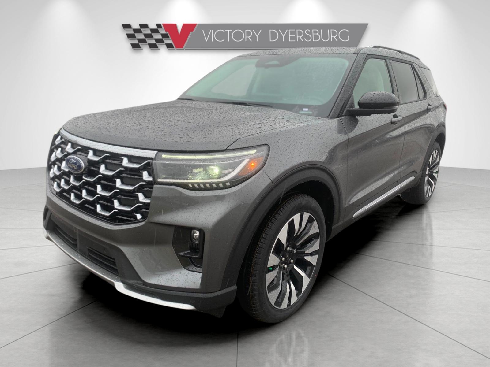 2026 Ford Explorer Platinum photo 2