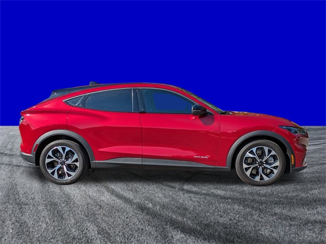 2024 Ford Mustang Mach-E Select photo 3