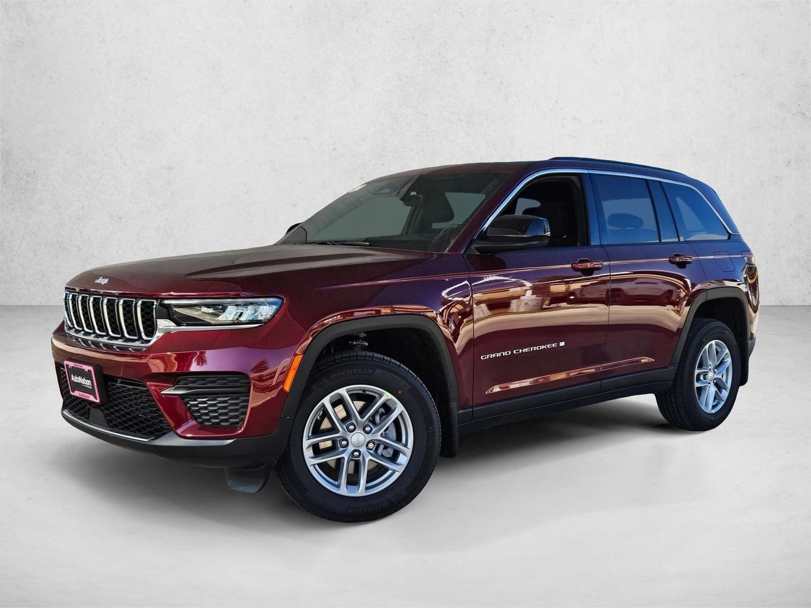 2025 Jeep Grand Cherokee Laredo's photo